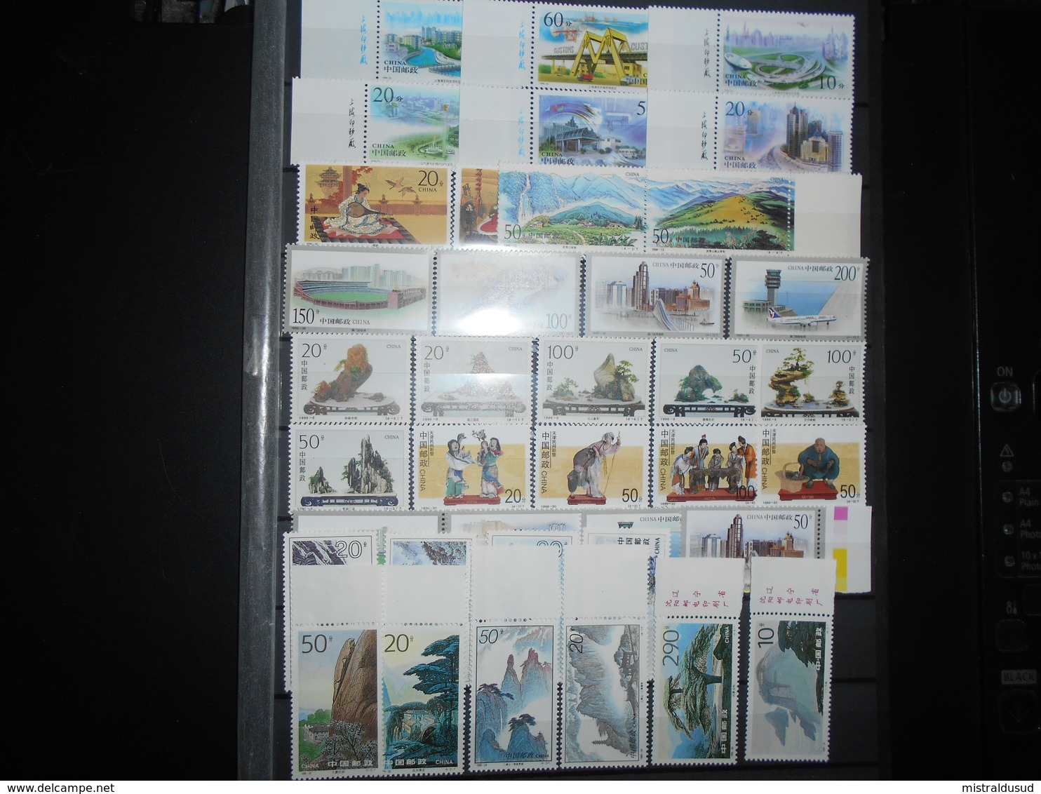 Collection , Chine , 40 Timbres Neuf - Verzamelingen (zonder Album)