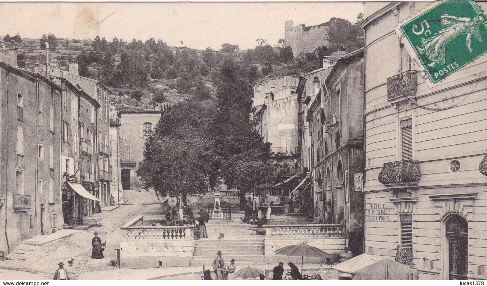 34 / CLERMONT L HERAULT / PLACE DU MARCHE / JOLIE CARTE JOUR DE MARCHE - Clermont L'Hérault