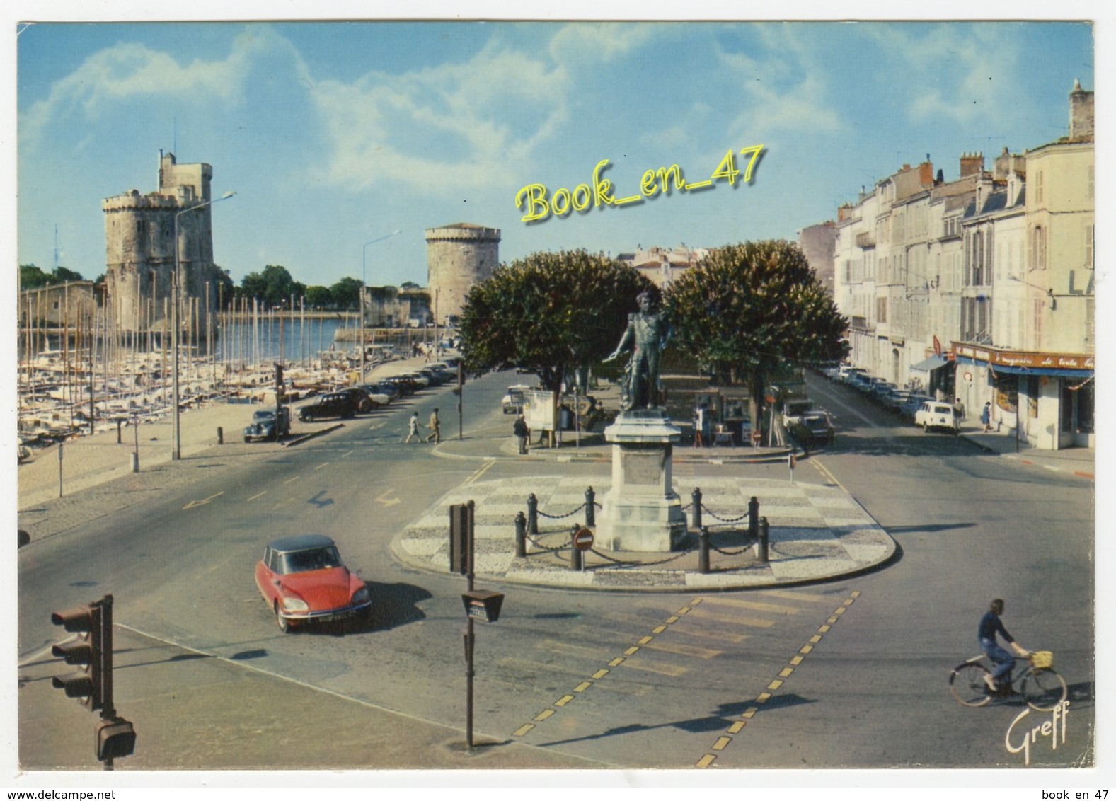 {75994} 17 Charente Maritime La Rochelle , Tour Saint Nicolas , Tour De La Chaine Et Statue De Duperré ; Citroën DS - La Rochelle