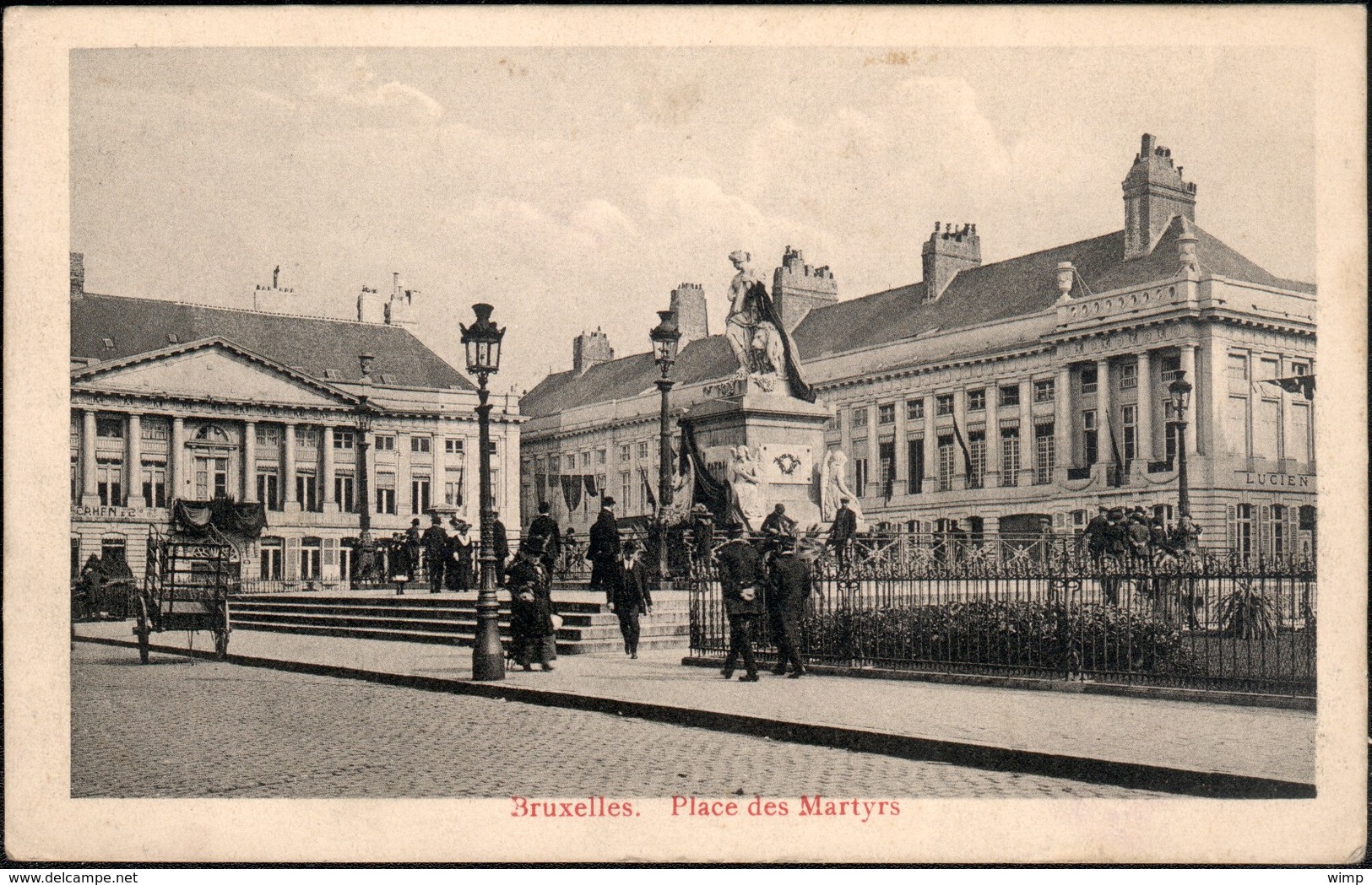 BRUXELLES : Place Des Martyrs - Monuments, édifices