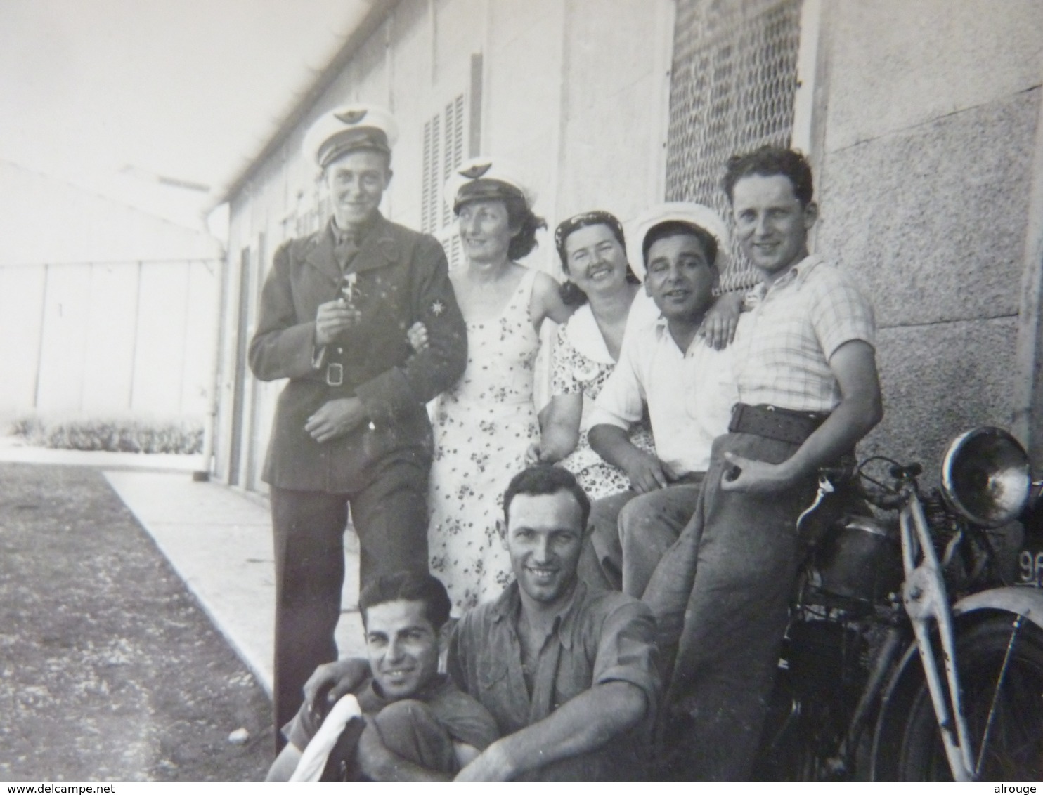 En Famille Avec Casquettes De L'Armée De L'Air En 1939. - War, Military