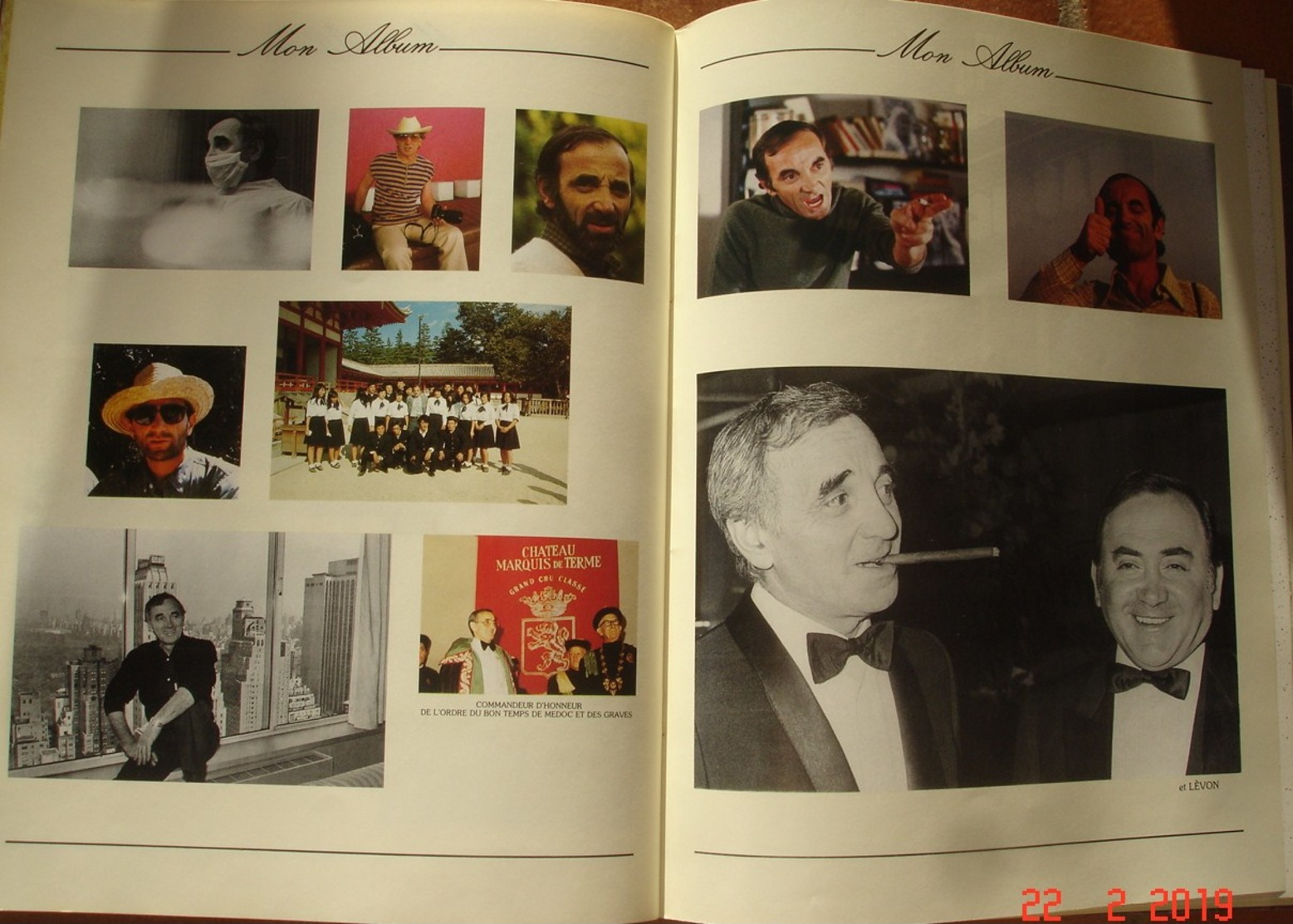 Livret-Recueil Charles AZNAVOUR (sa Vie,ses Photos de Famille,Photos de Scène, Photos d' Ami(e)s + Belles PUBS TBE