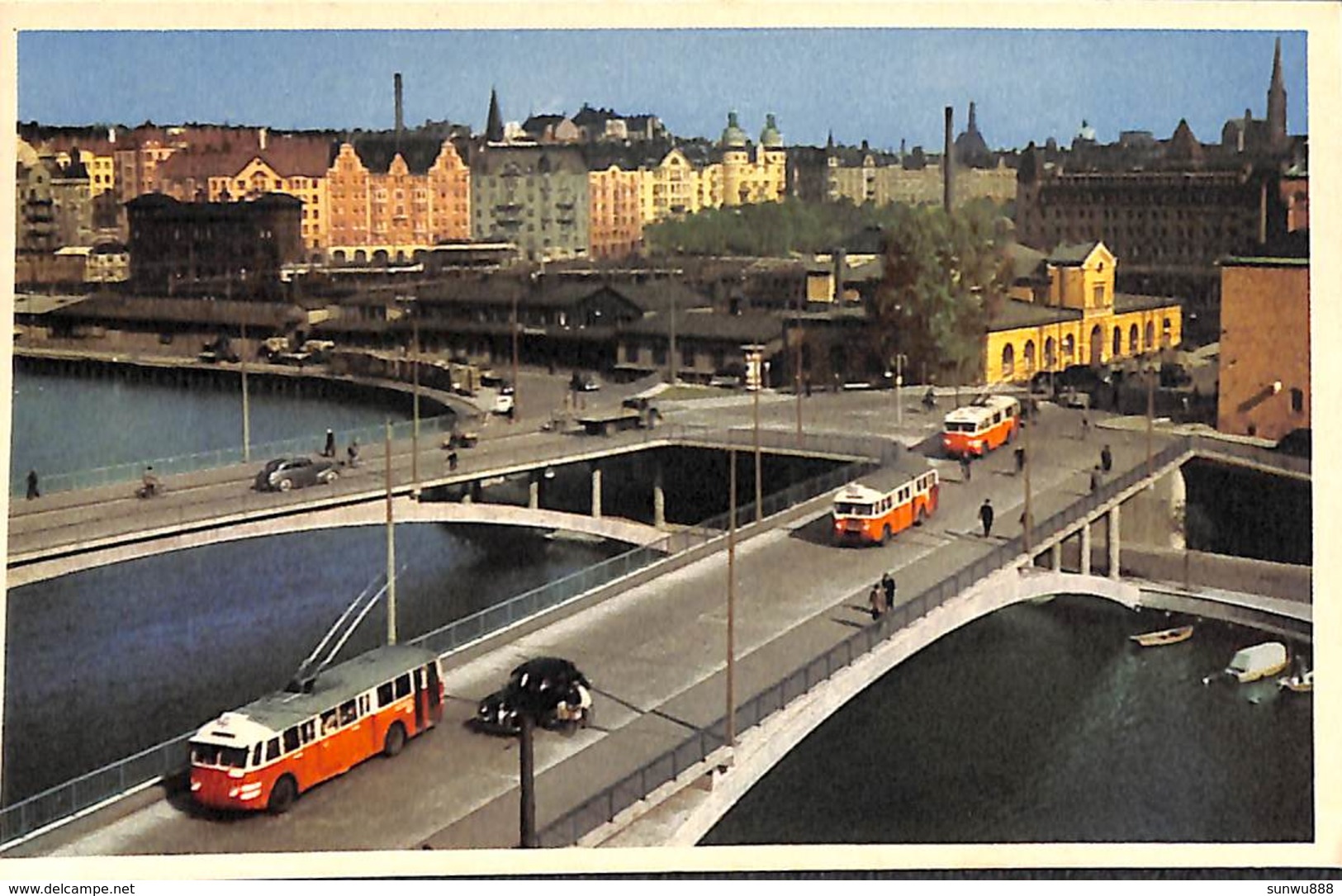 Stockholm - Kungsbron (animation Bus Trolley Oldtimer) - Schweden