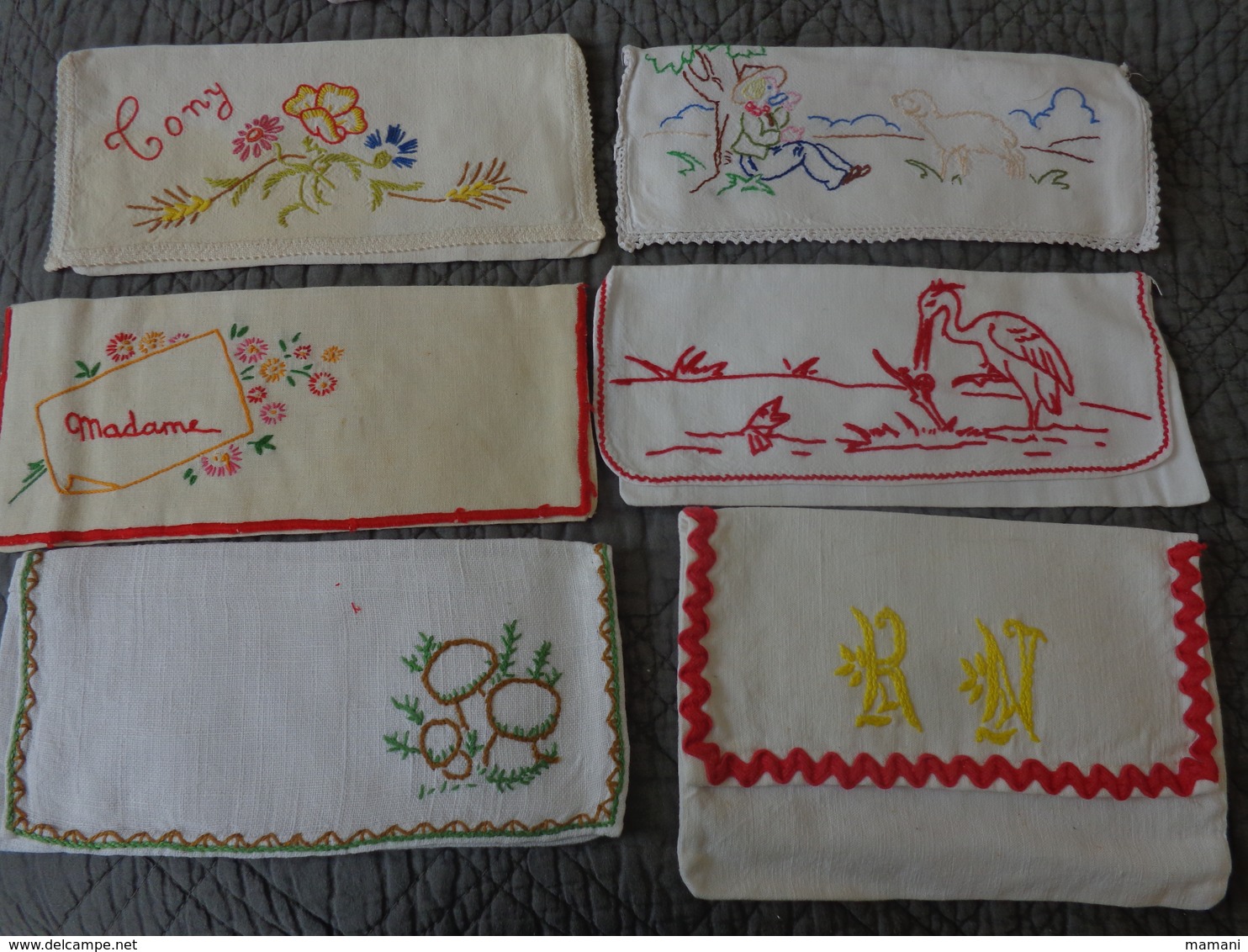lot de  91 porte serviettes  vintage..poussin-fleur-chat-poule-chat-alsacienne-lapin-oie-papillon etc...