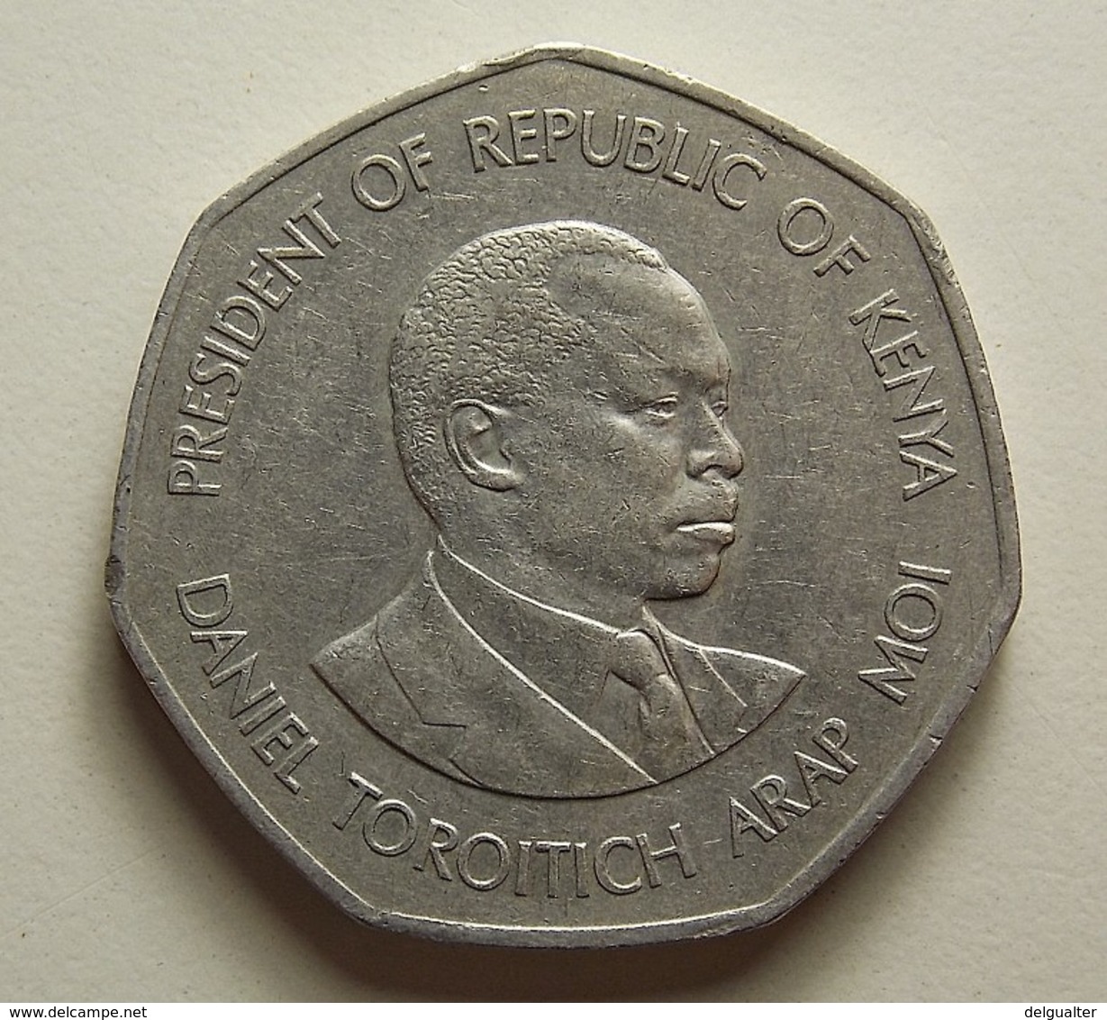 Kenya 5 Shillings 1985 - Kenya