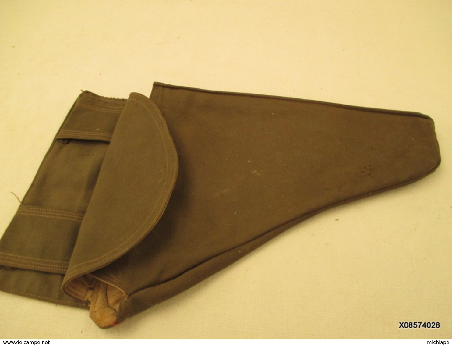 HOLSTER  DE CEINTURE  EN TOILE KAKI   Pour   Armes De Poing GENRE 45 OU GP 35  Tres Bon état - Armes Neutralisées