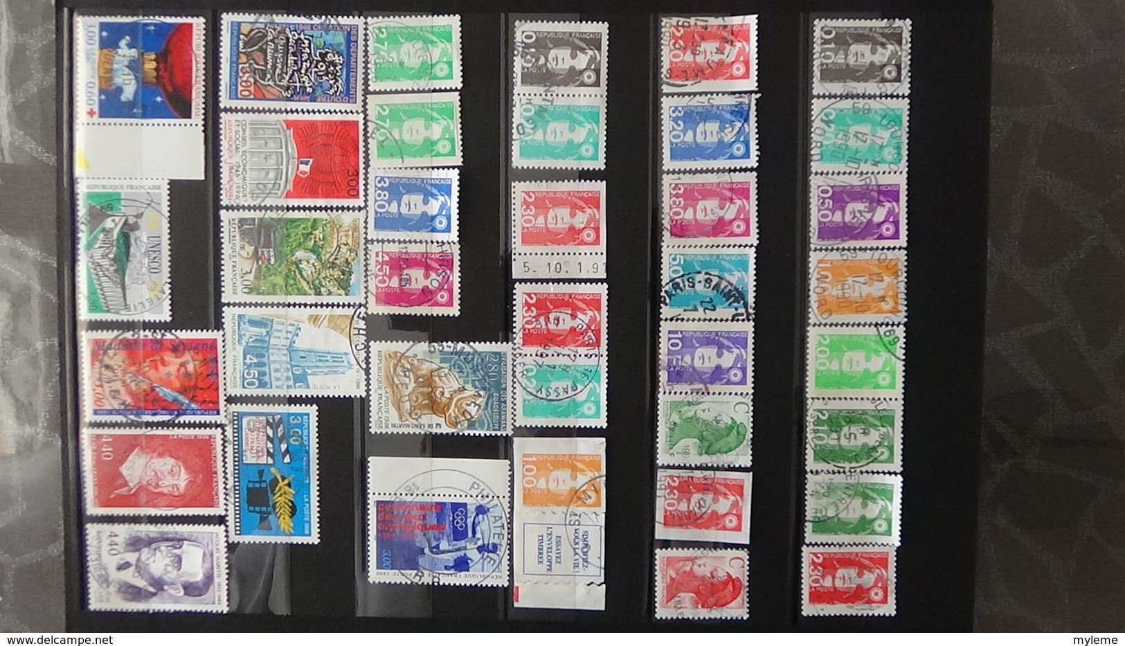 Collection de timbres, carnets, blocs de France avec oblitérations soignées. A saisir !!!