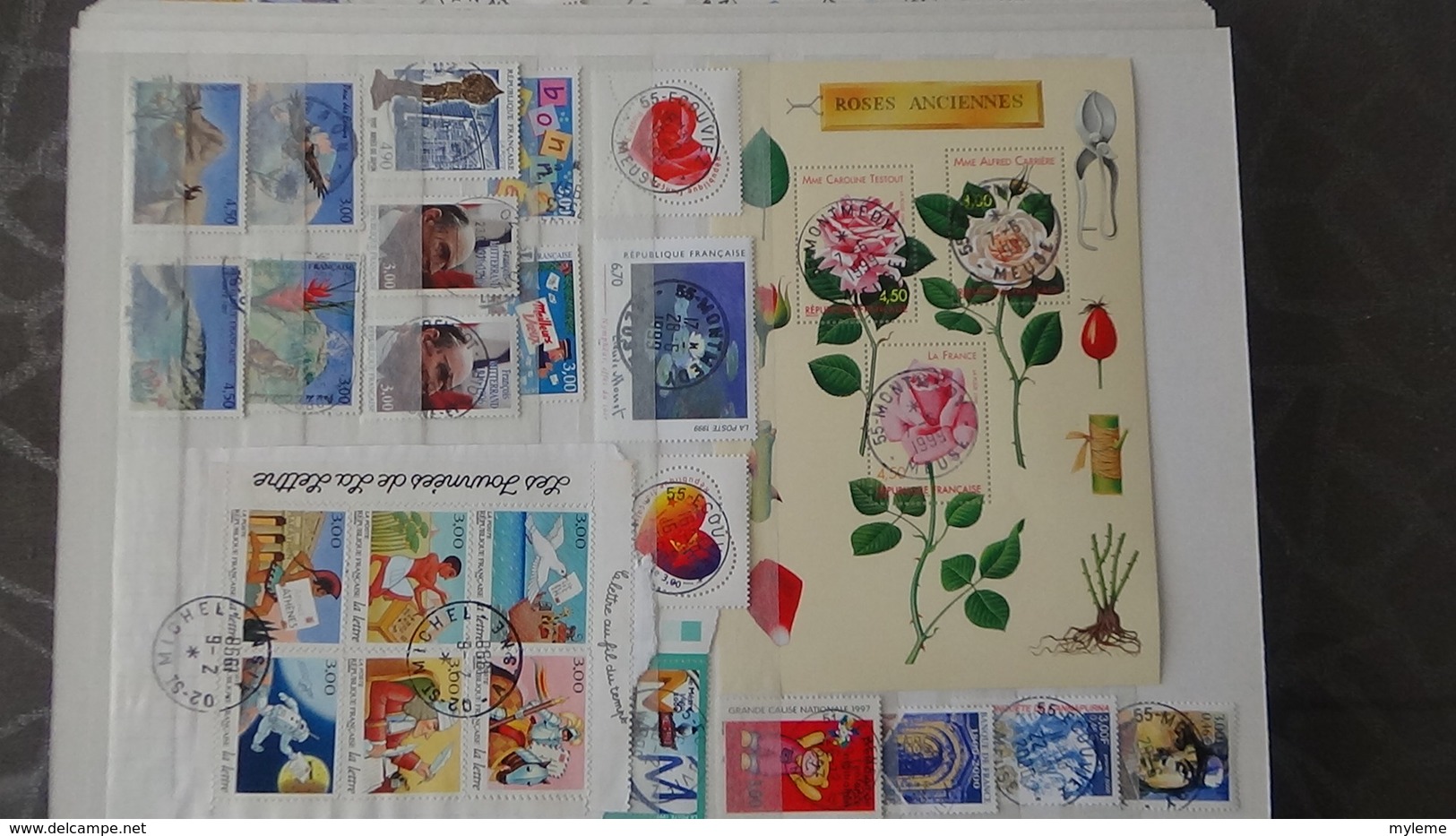 Collection de timbres, carnets, blocs de France avec oblitérations soignées (2 feuilles concorde avec 1 pli)