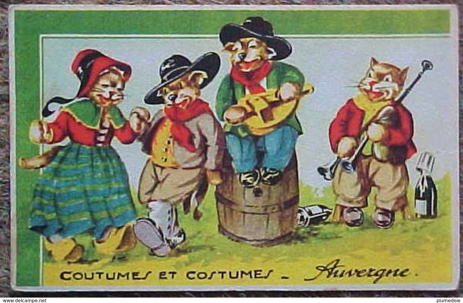 Cpa CHATS HUMANISES ,DANSE BOURREE D'AUVERGNE  CHAT MUSICIEN, VIELLE, SABOTS , DRESSED CAT KITTEN MUSIC & DANCE - Animaux Habillés