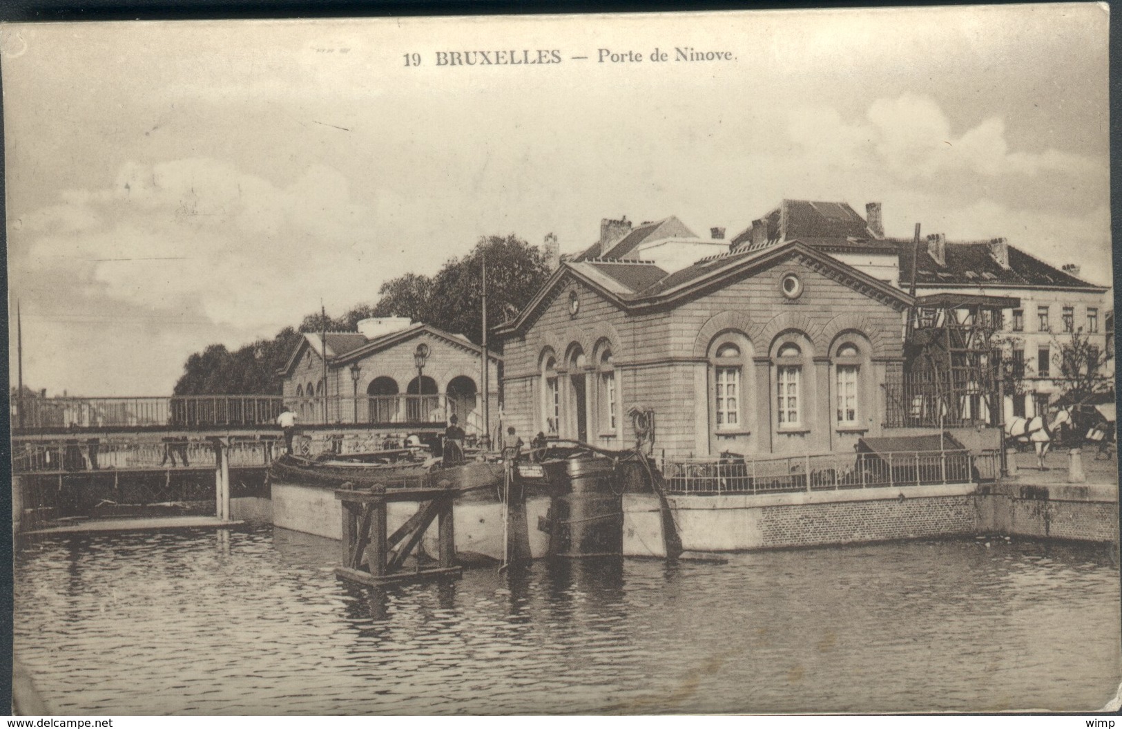 BRUXELLES :   Porte De Ninove - Monumenten, Gebouwen