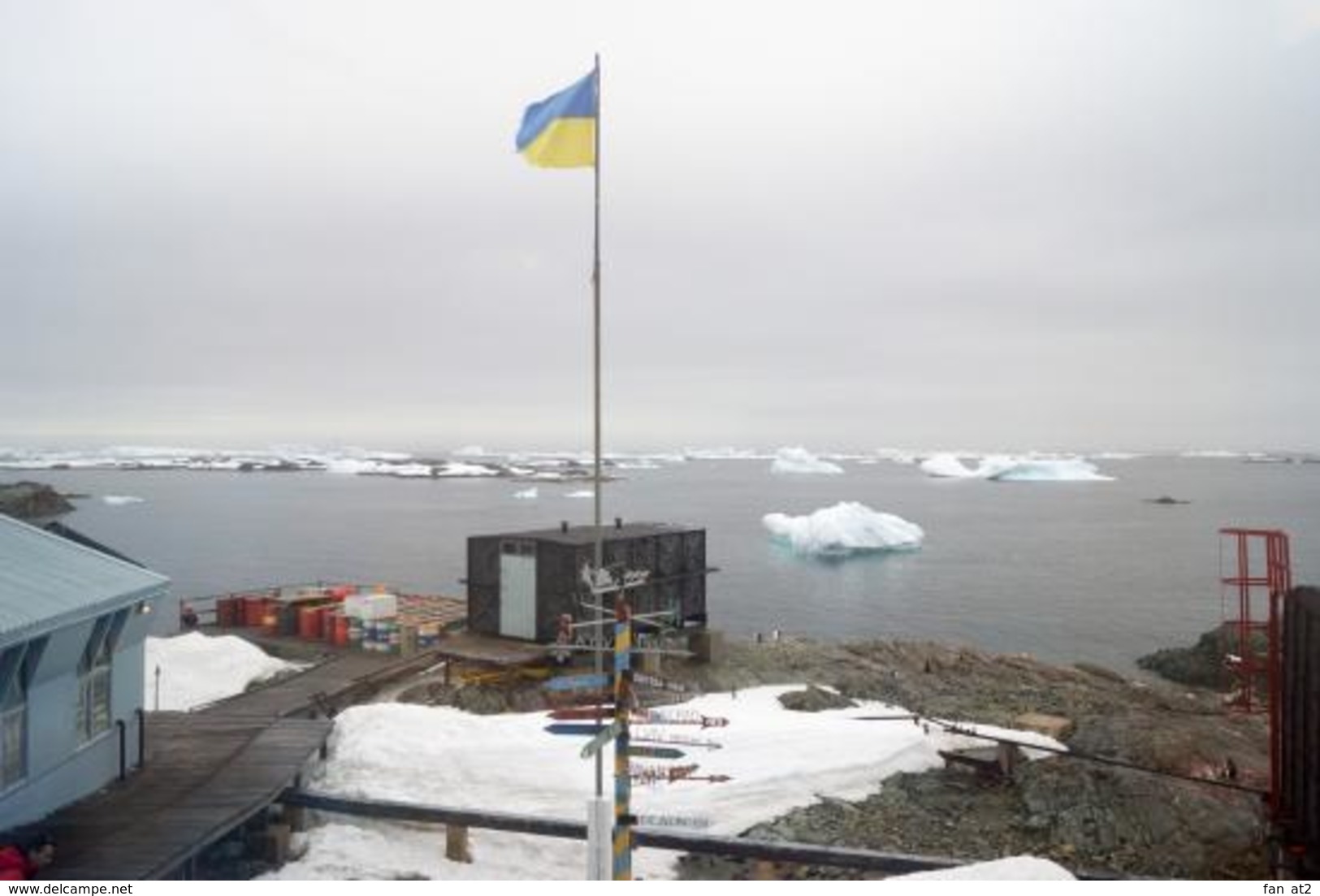 UKRAINE / Patch, Abzeichen, Parche, Ecusson / ANTARCTICA / XXII Expedition 2017-2018 Vernadsky Station Fauna Penguin - Patches