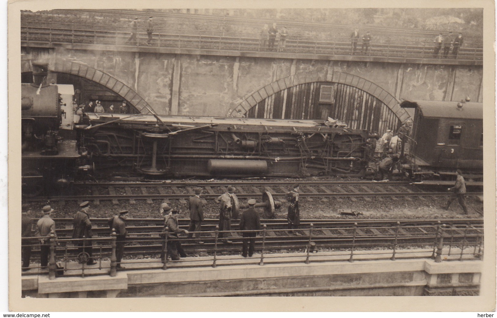 Lot 2x - Carte Photo Fotokarte - EISENBAHNUNFALL - 1930-1940 - DRESDEN ? WO ?? - Bahnhof Station Zug Trein Eisenbahn - Stations With Trains