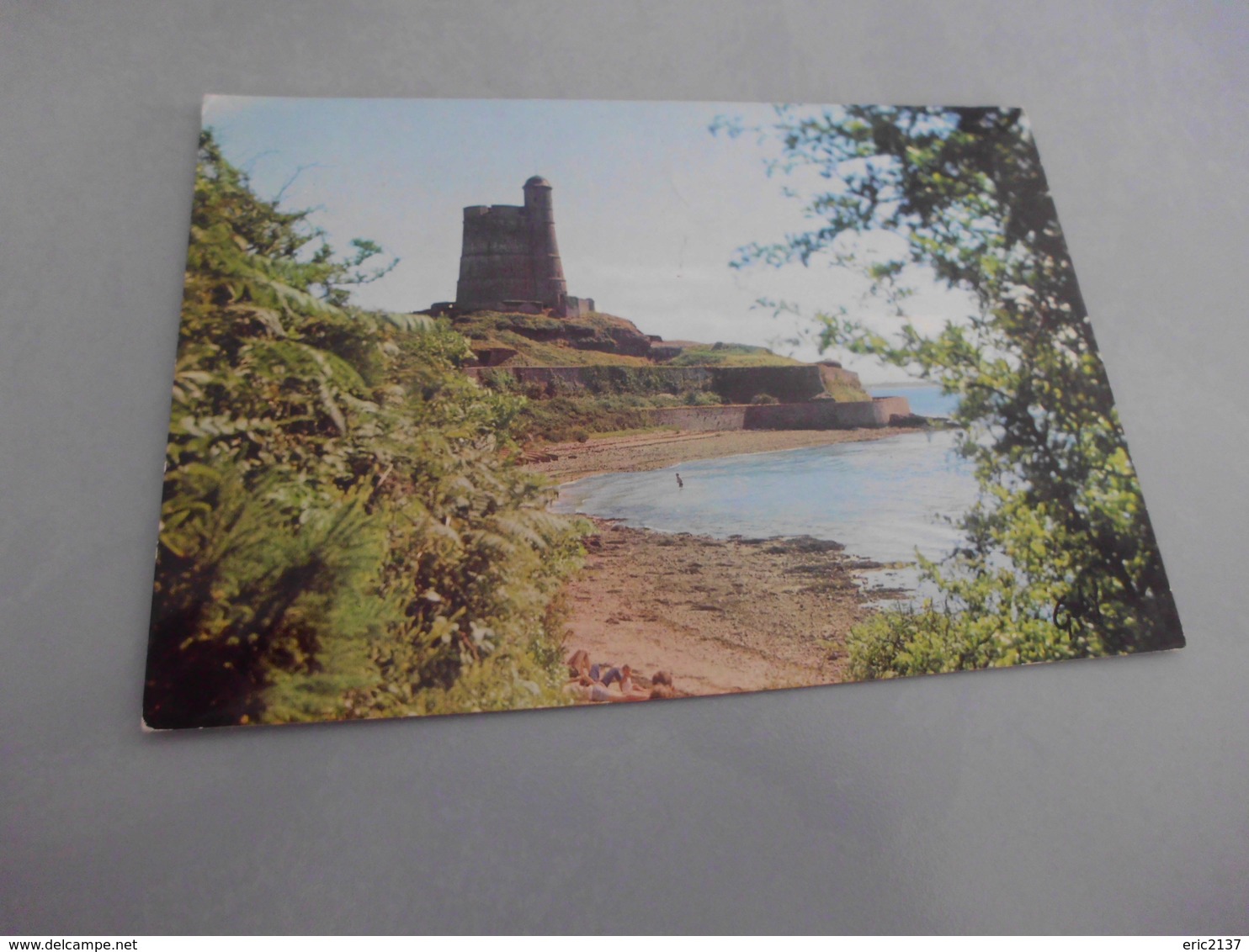 LE FORT DE LA HOUGHE...FORTIFIE PAR VAUBAN - Saint Vaast La Hougue