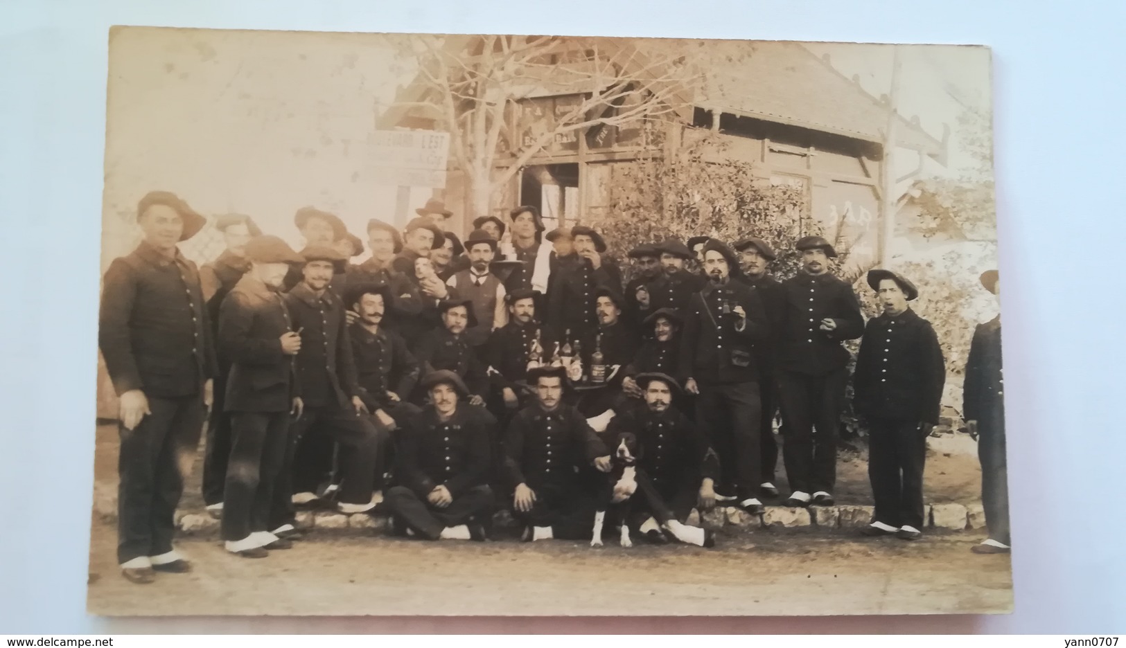 Carte Photo Groupe De Chasseurs Du 24e BCA - Régiments