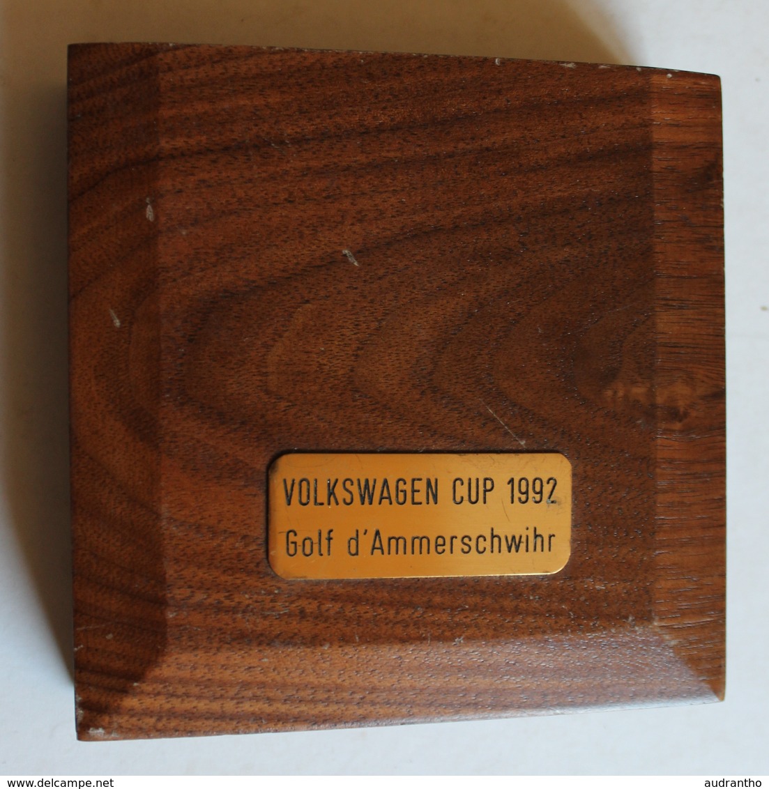 Rare Coffret Volkswagen Cup 1992 Golf D'Ammerschwihr Trophée ? Récompense ? - Uniformes Recordatorios & Misc