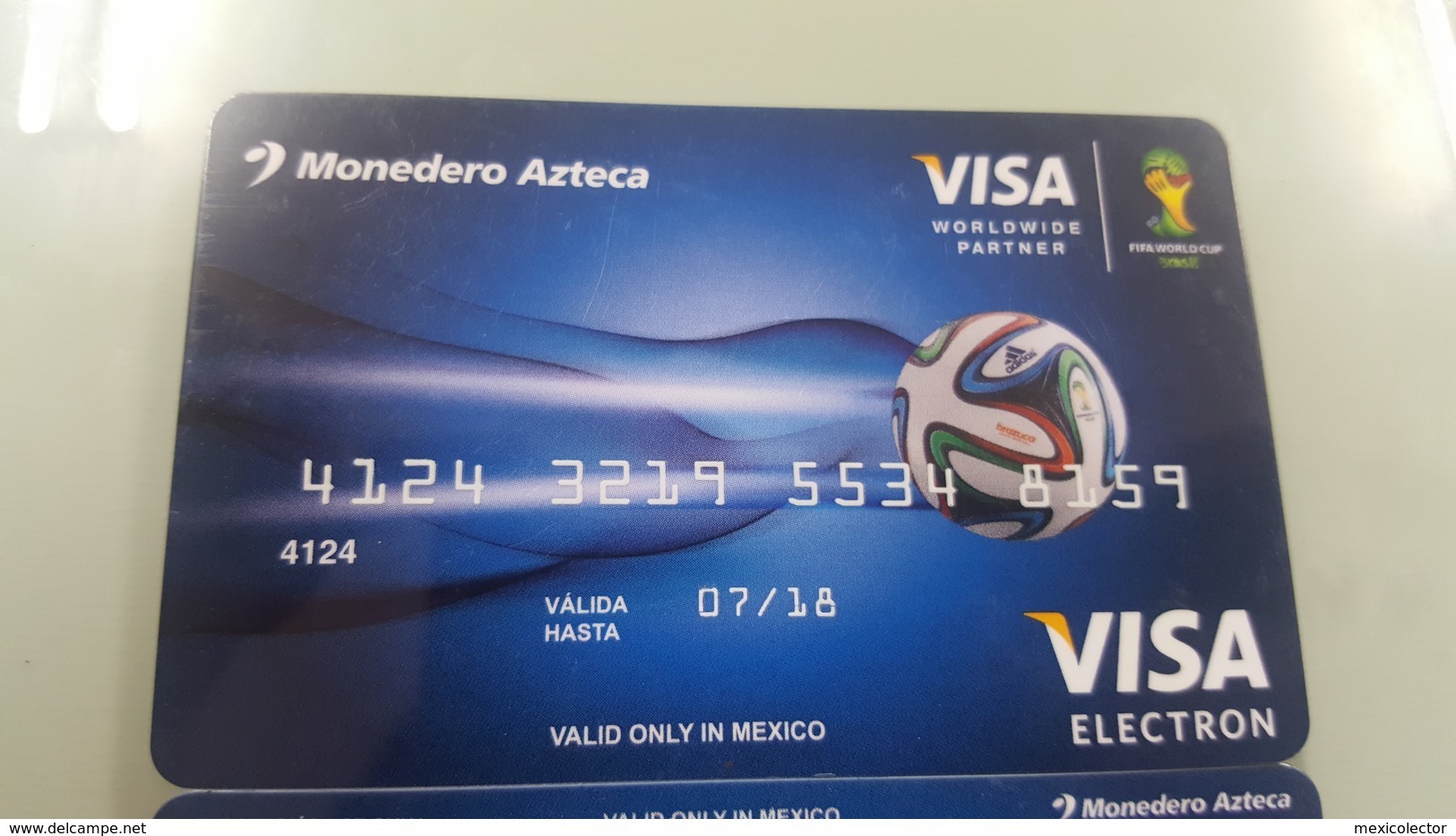 MEXICO - BANK CARD - VISA - AZTECA BANK - FIFA WORLD CUP BRASIL 2014 - FOOTBALL - NEW - RARE - Cartes De Crédit (expiration Min. 10 Ans)