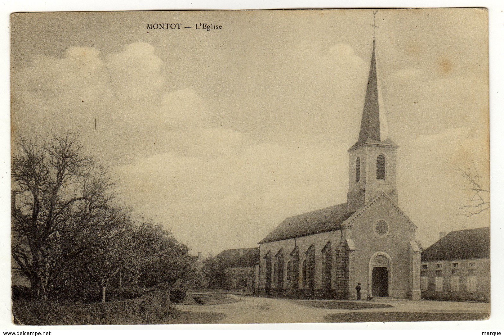 Cpa MONTOT L ' Eglise - Sonstige & Ohne Zuordnung