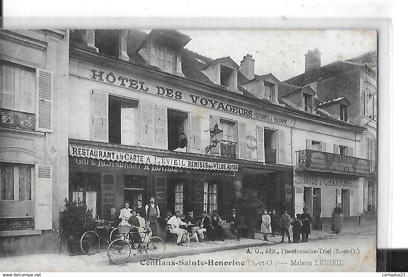 CONFLANS STE HONORINE  MAISON LEVIEIL  HOTEL DES VOYAGEURS  PERSONNAGES SUR TERRASSE 2 Choix  Pli Coin Bas Ta   DEPT 78 - Conflans Saint Honorine