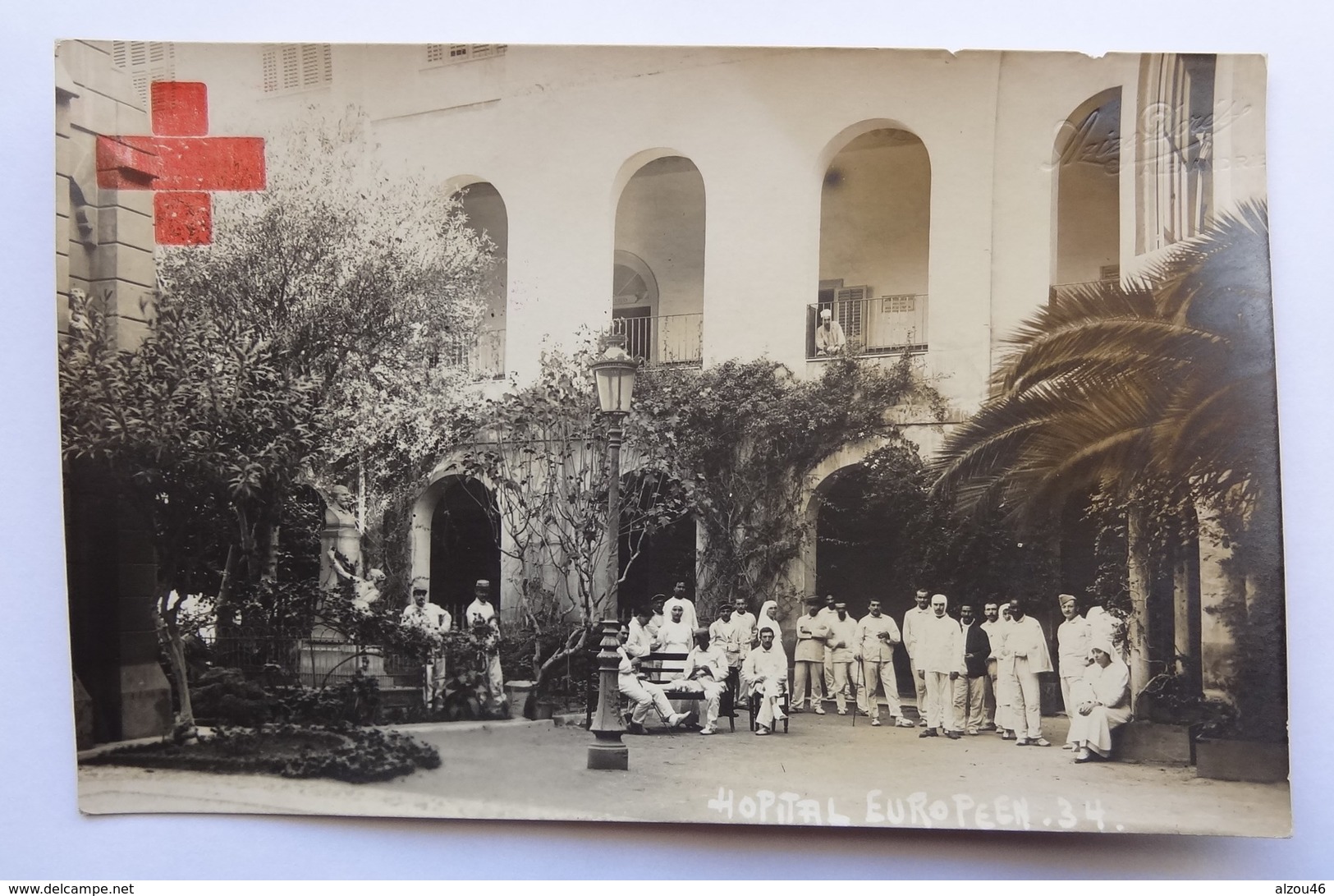 Cpa Photo, Croix Rouge, Alexandrie, Egypte, Hôpital Européen, WW1, 25 Décembre 1915, Les Convalescents Dans La Cour - Croix-Rouge