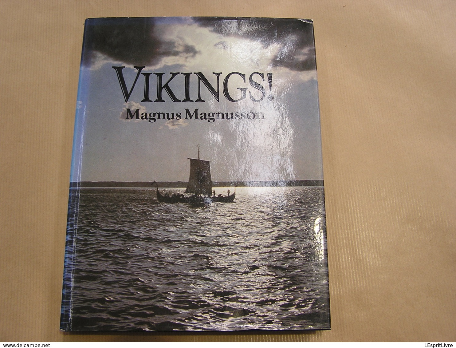 VIKINGS ! M Magnusson History Vikings Scandinavia Ships Religion Invasion England History Northmen Empire North Sea - Europe