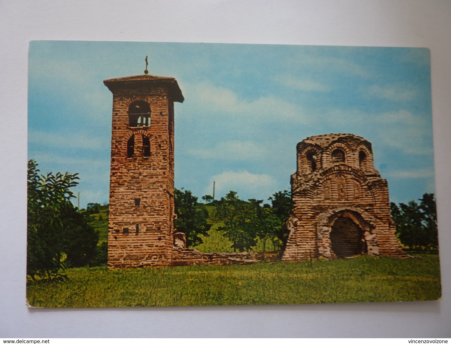 Cartolina "Djurdjevi Stubovi With Church Tower Near Kursumijlia" - Serbia