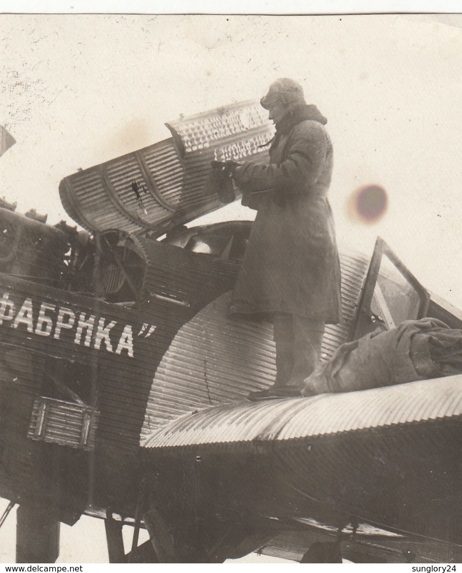 RUSSIA.  A PHOTO. AIRPLANE. PILOT UNIT. 1929 AGITAMET. OSOAVIAHIMA. - Unclassified