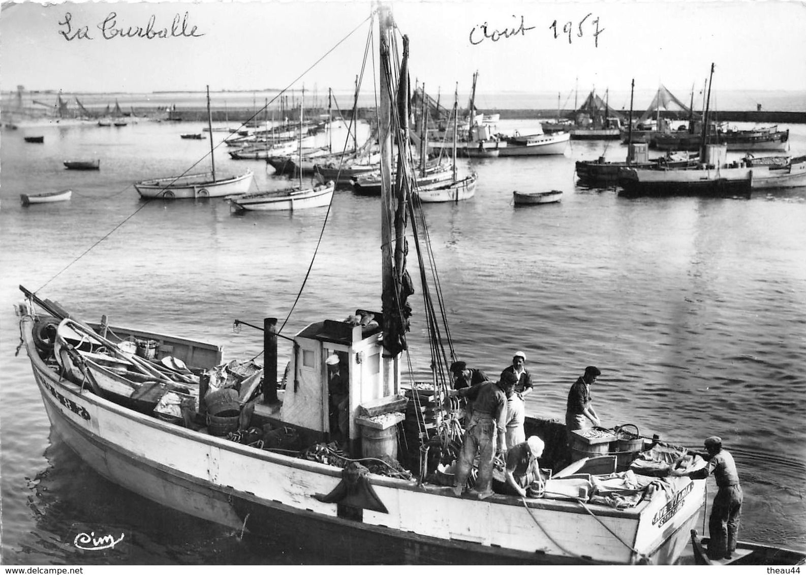 ¤¤  -  LA TURBALLE  -   Arrivée Au Port D'un Sardinier   -  ¤¤ - La Turballe