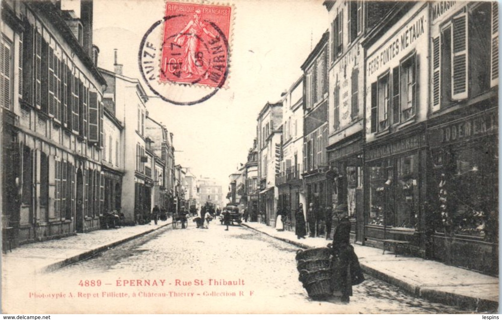 51 - EPERNAY -- Rue St THIBAULT - Epernay