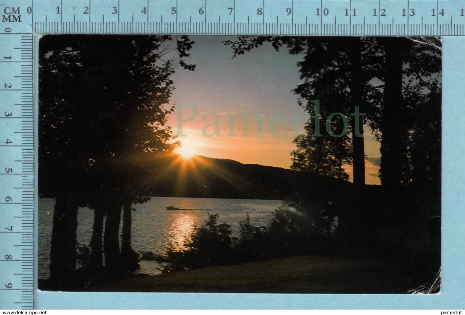 Quebec - Lac St-Joseph En Banlieu De Quebec Servie En 1984 +  Timbre CND -post Card Carte Postale - Autres & Non Classés