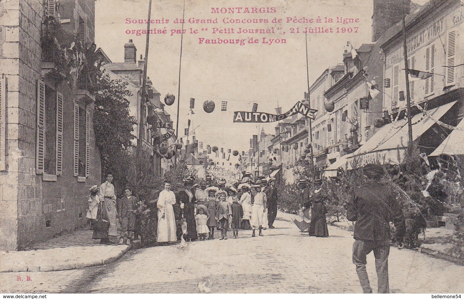 Cpa Dept 45 - Montargis - Souvenir Du Grand Concours De Pêche(petit Défaut En Bas à Droite (voir Scan Recto Verso) - Montargis