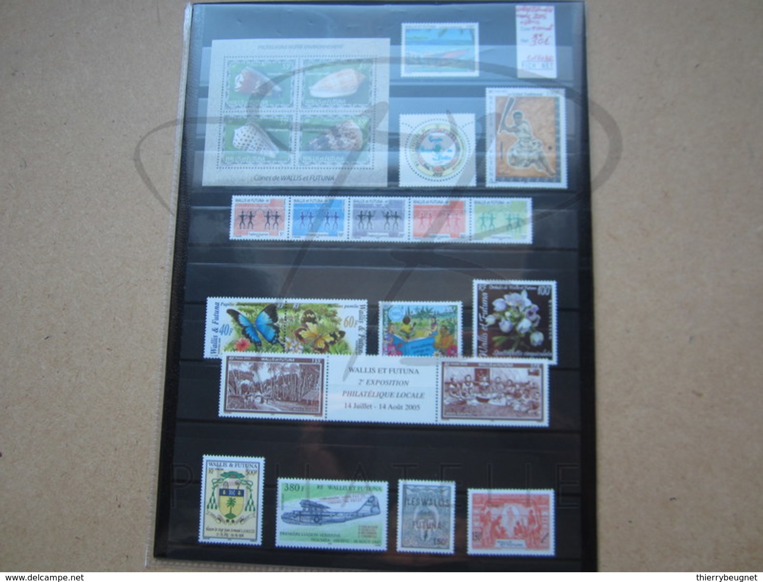 VEND BEAUX TIMBRES DE WALLIS ET FUTUNA , ANNEE 2005 + BLOCS + CARNET , XX !!! (b) - Full Years