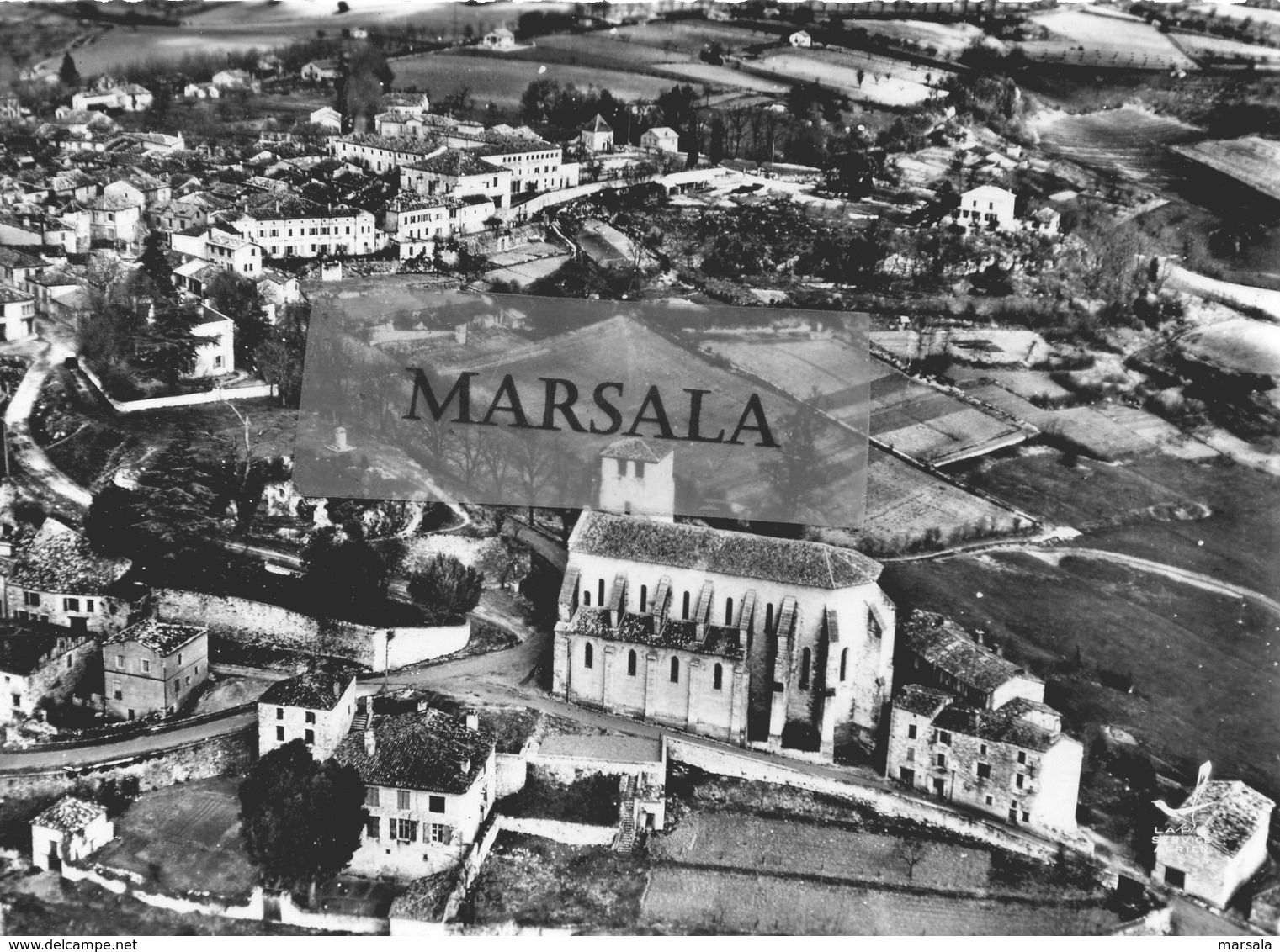 CPSM  Montpezat De Quercy  LA Collégiale  Du XV Siècle  Et Vue Générale - Montpezat De Quercy