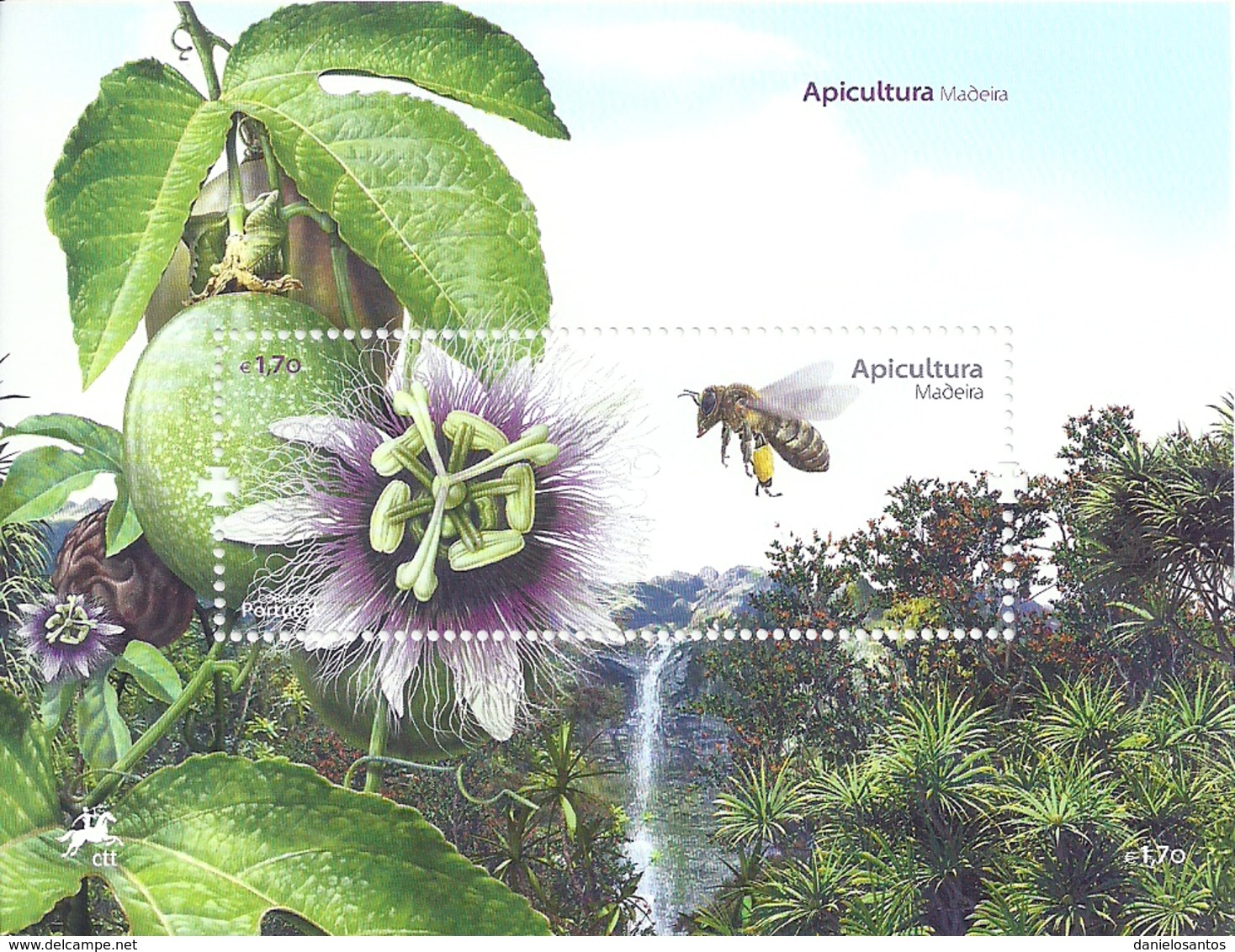 Portugal Madeira 2013 Apiculture Bees Honeycomb Souvenir Sheet MNH - Factories & Industries