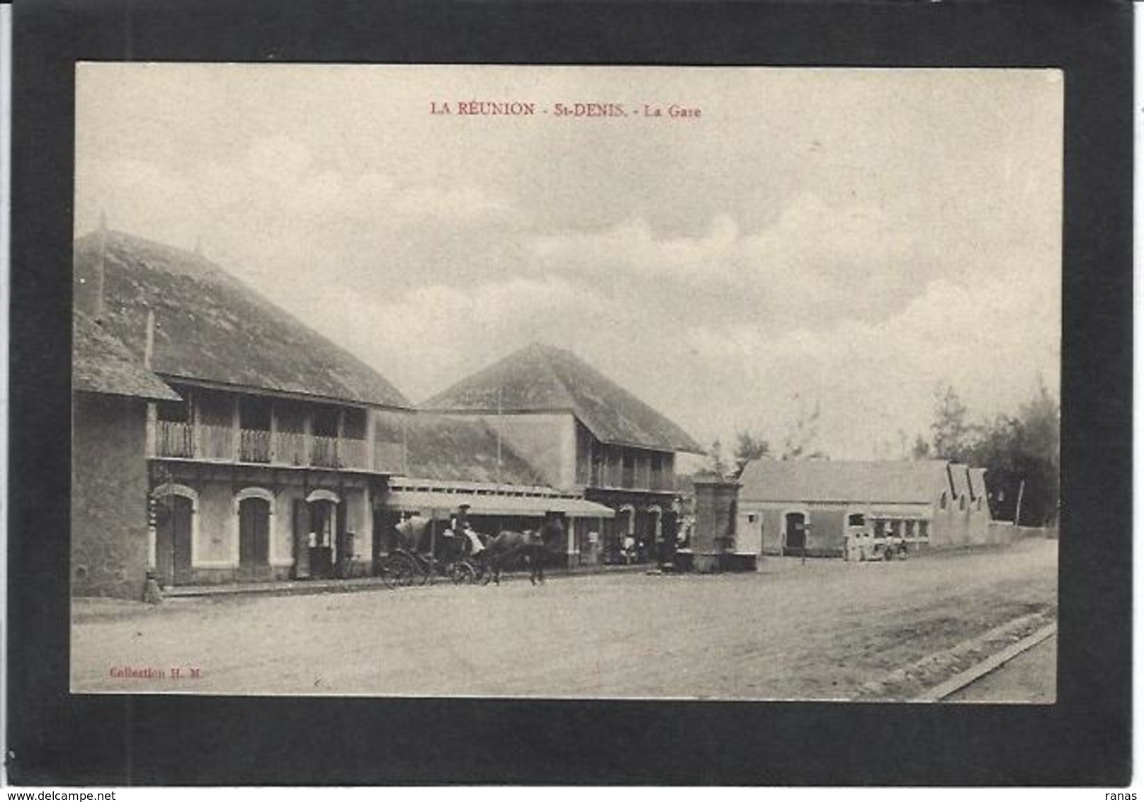 CPA Ile De La Réunion Saint Denis Non Circulée - Saint Denis