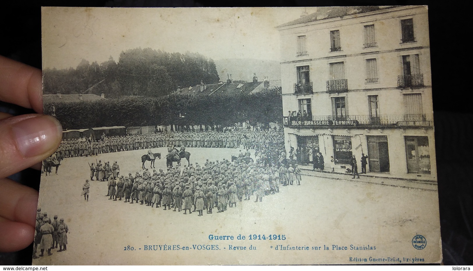 CPA Bruyères En Vosges Revue D'infanterie Sur La Place Stanislas Guerre 1914 1915 - Bruyeres