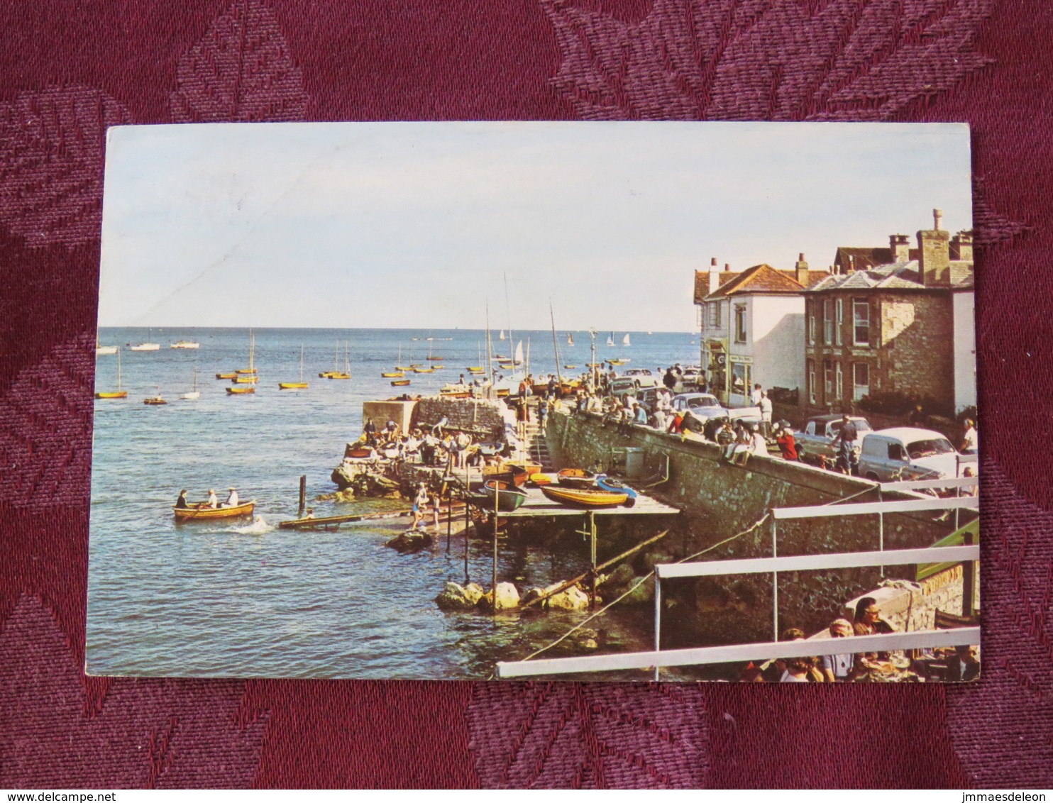 U.K. 1969 Postcard " Seaview " Ryde Isle Of Wight (slogan) To England - Stamp Machin 4d - Boats - Autres & Non Classés