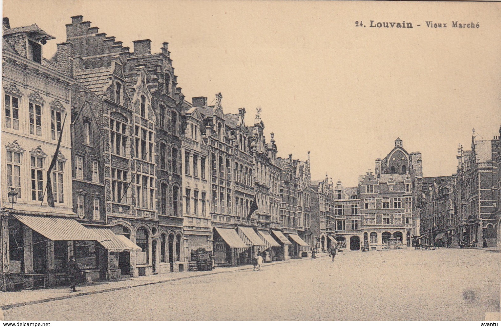 LEUVEN / DE OUDE MARKT - Leuven