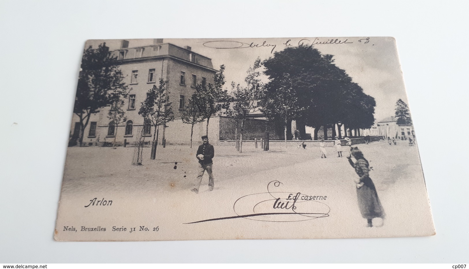 * ARLON  La Caserne Personnages Oblitéré En 1903 - Arlon