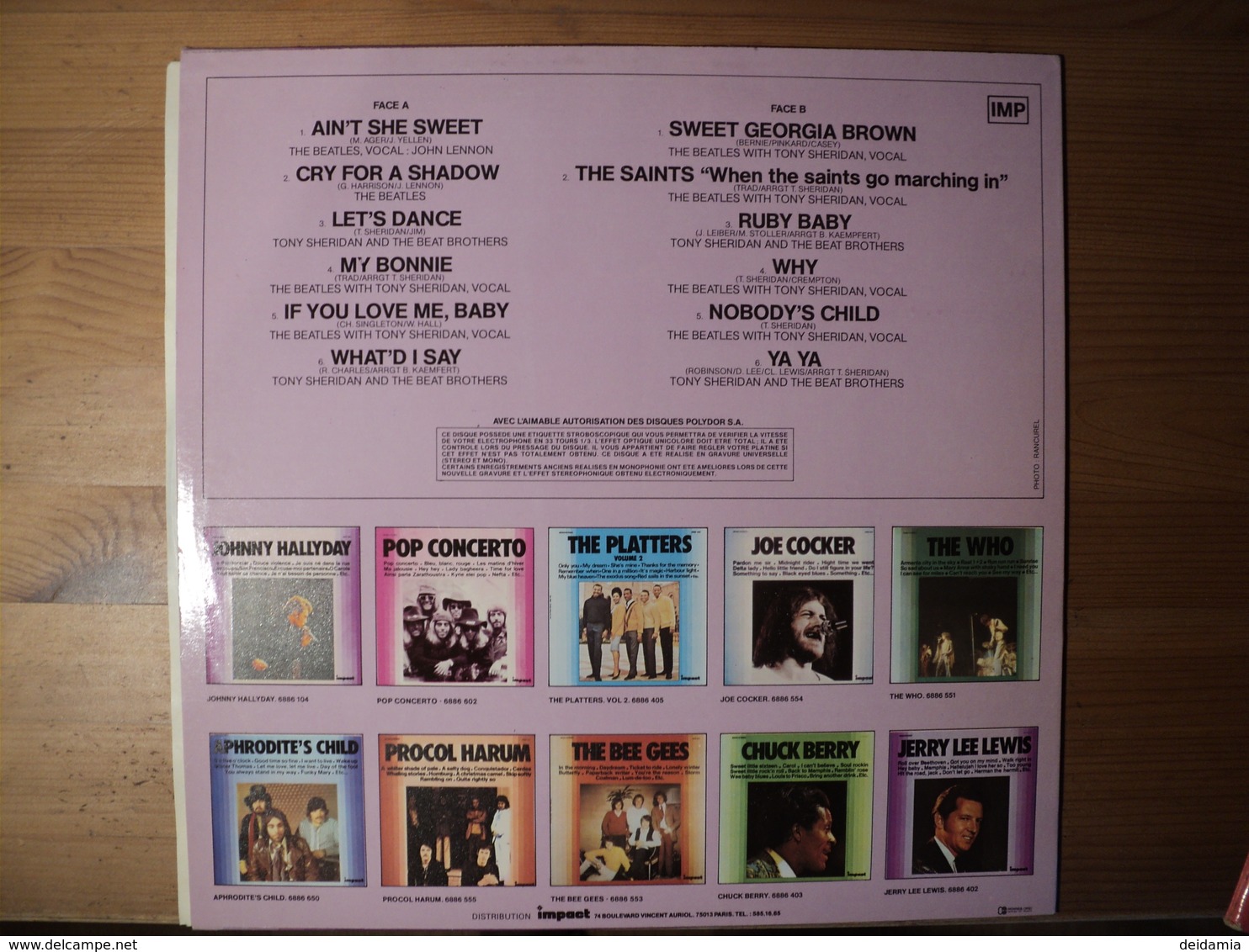 BEATLES. LOT D 1 DOUBLE 33 TOURS ET D UN 33 TOURS. 1973 / 1982 2 C 156 05307 8 / 6886 556 AVEC TONY SHERIDAN. LOVE ME D - Autres - Musique Anglaise