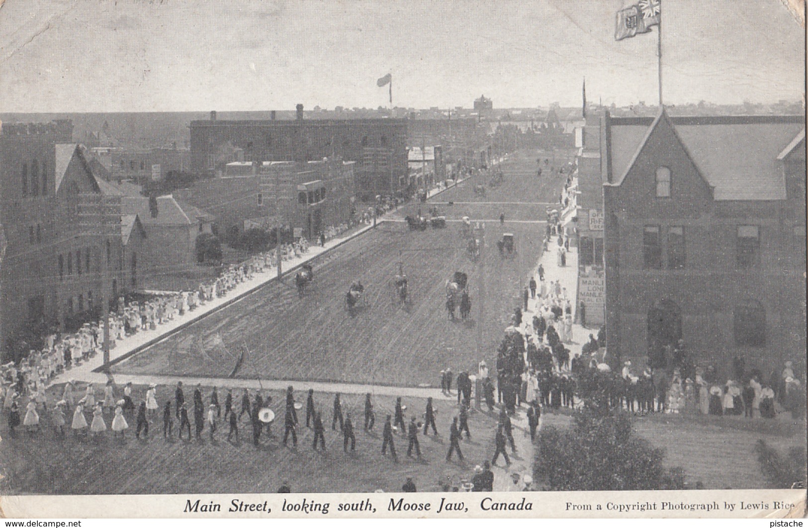 Vintage 1910 - Moose Jaw Saskatchewan Canada - Main Street Parade - Written Stamp Postmark  - 2 Scans - Autres & Non Classés