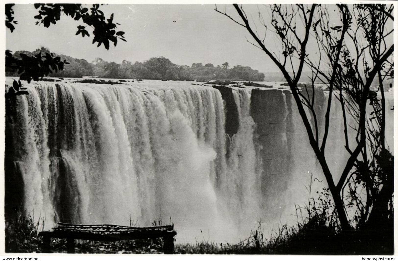 Rhodesia, VICTORIA FALLS, View Of The Main Falls (1940s) RPPC - Simbabwe