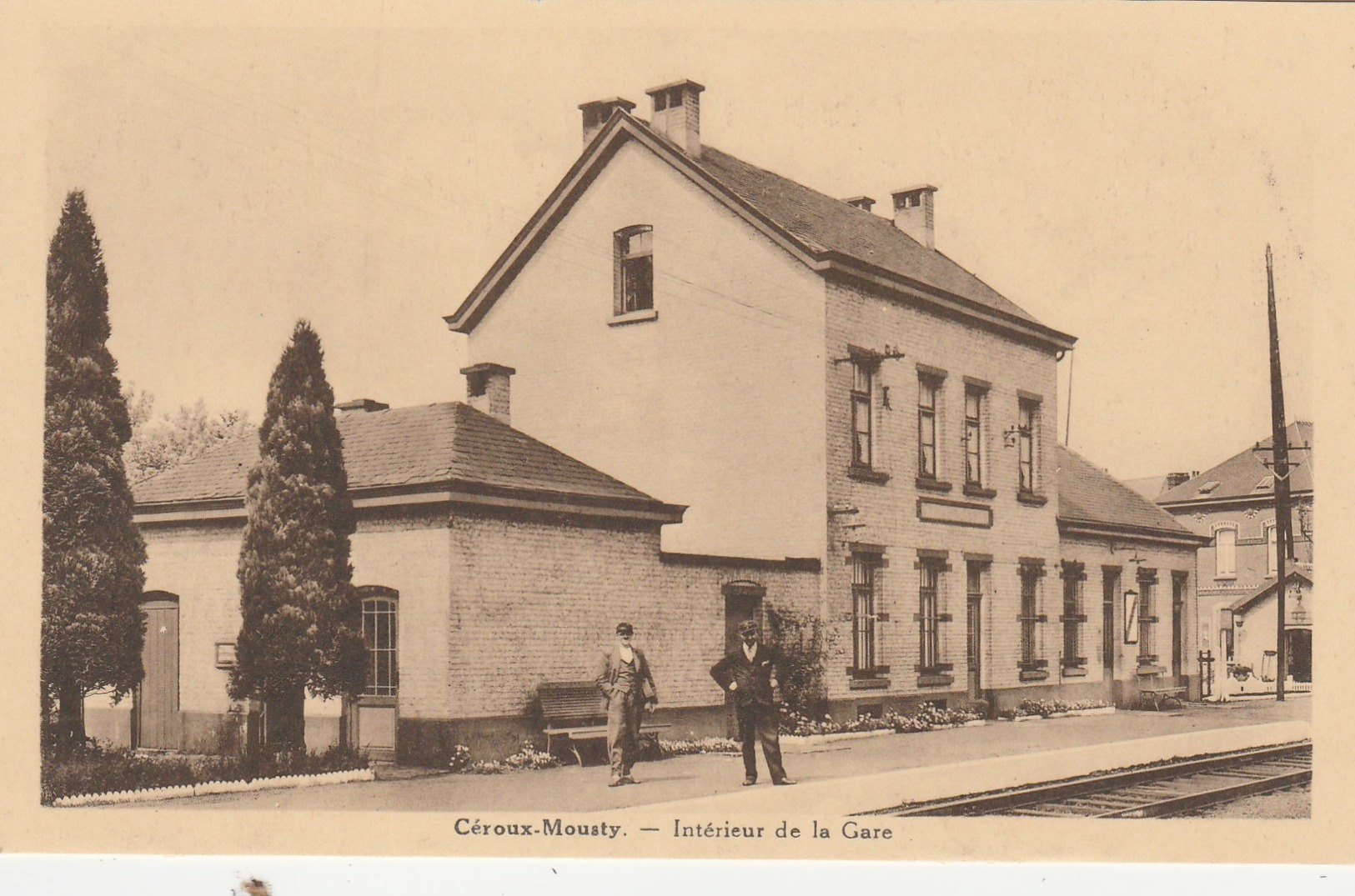 Mousty (Céroux Mousty ,Ottignies ) , Intérieur De La Gare (  Station , Statie , Train ) - Ottignies-Louvain-la-Neuve