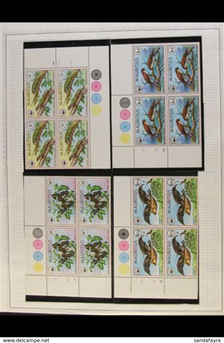 \Y 1969-84 NEVER HINGED MINT COLLECTION.\Y Am Attractive Collection Of Complete Sets Presented In Mounts On Album Pages. - Mauritius (...-1967)