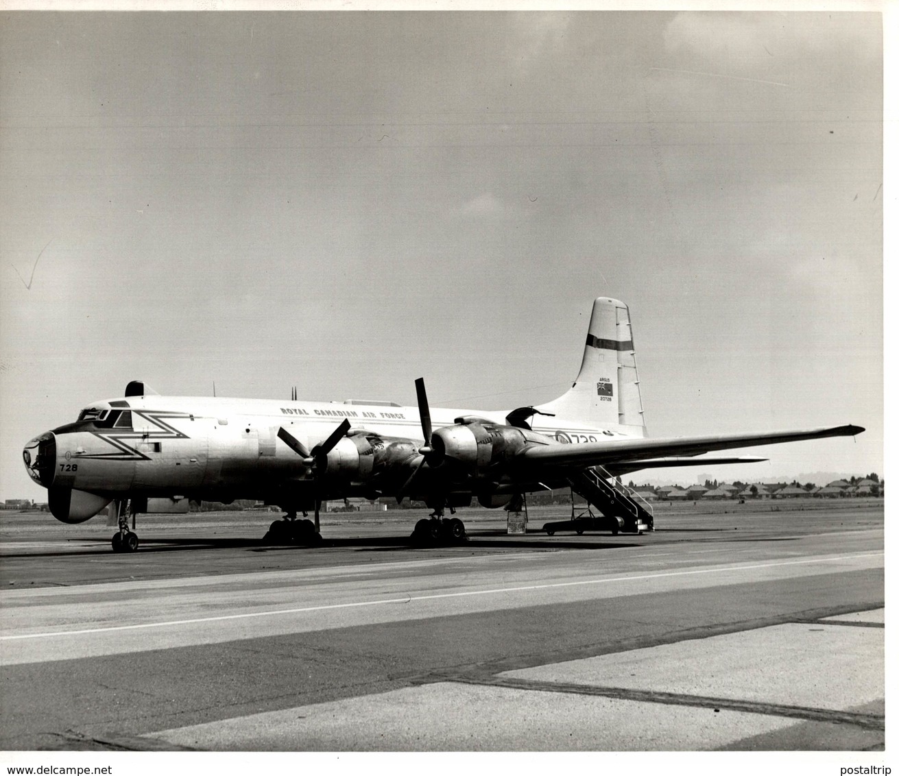 CANADAIR ARGUS 26*20 CM Canadair CP-107 Argus (CL-28), Royal Canadian Air Force RCAF Maritime Reconnaissance Aircraft - Aviation