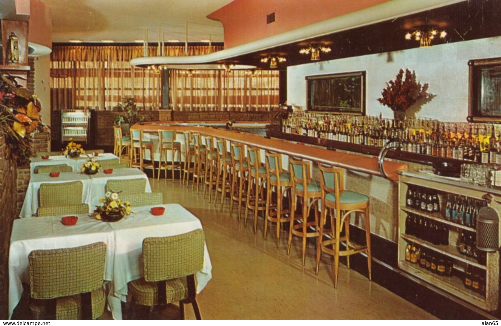 Detroit Michigan, Dyna Inn Restaurant And Bar Interior View, C1950s Vintage Postcard - Detroit