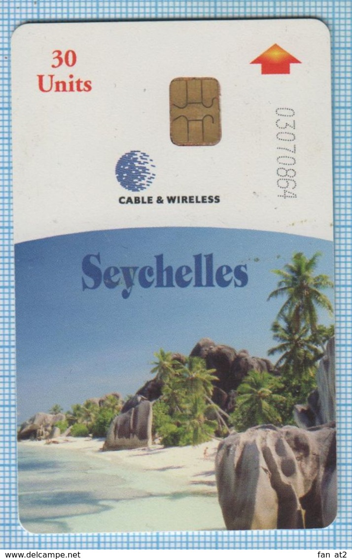 SEYCHELLES / PHONECARD / CABLE & WIRELLES  / 30 UNITS. - Seychelles