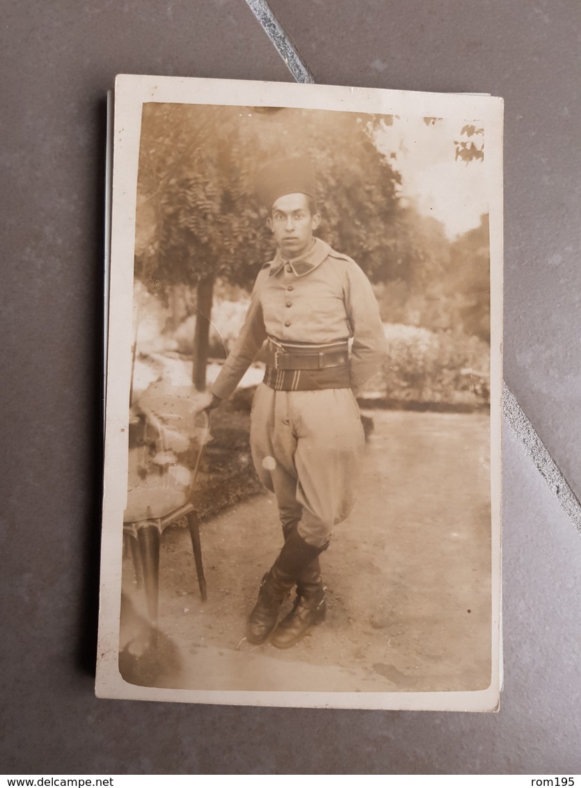 Carte Postale Photo Militaire - Characters