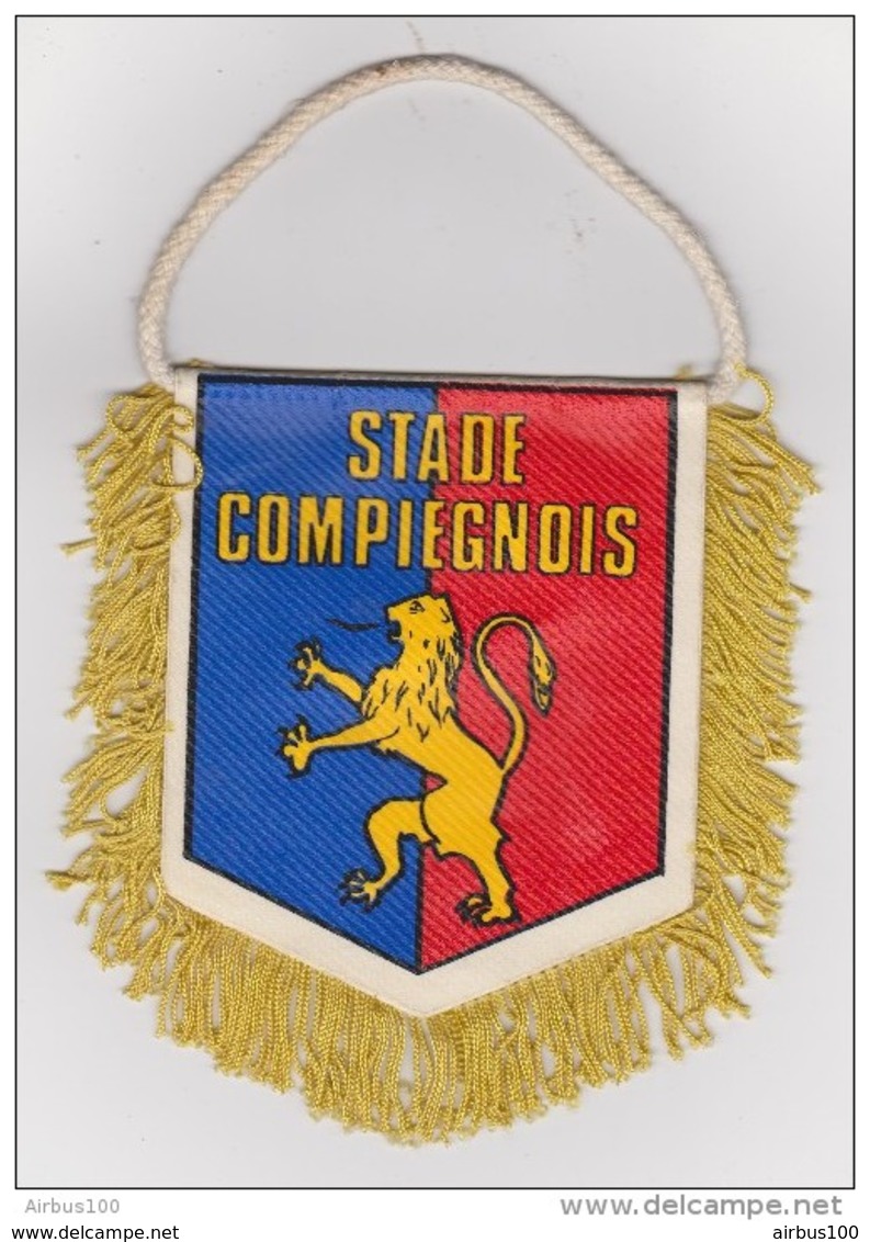 FANION FÉDÉRATION FRANCAISE DE FOOTBALL - DISTRICT DU VAL D'OISE (95) - PENNANT - BANDERIN - WIMPEL - BANDIERINA - GALHA - Abbigliamento, Souvenirs & Varie