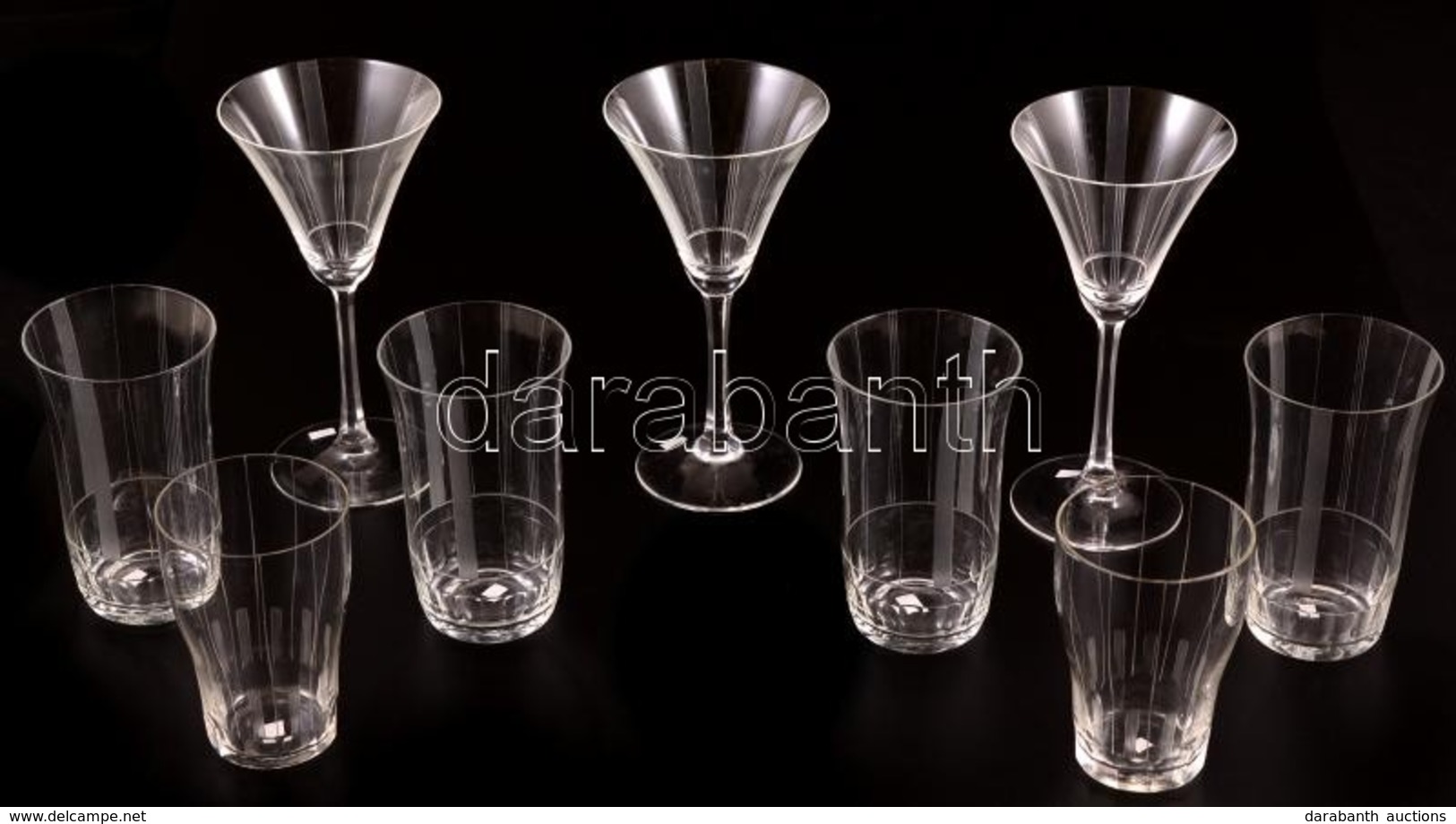 Vizes és Talpas Poharak, összesen: 9 Db, Egyik Vizesen Apró Csorba, M:12 és 16 Cm - Glass & Crystal