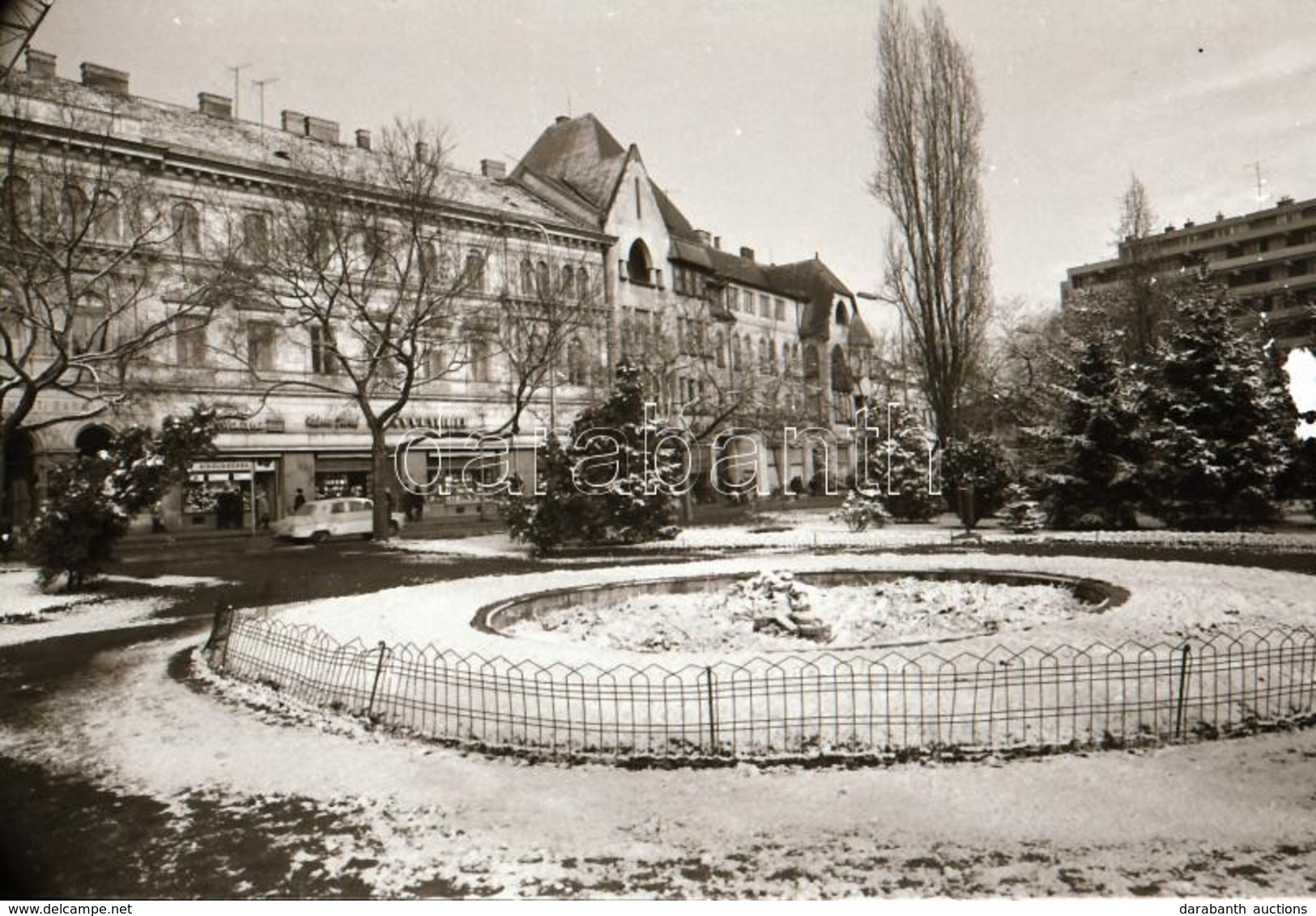 Cca 1978 Kecskemét, Várostörténeti Szempontból érdekes Felvételek, 95 Db Vintage Negatív, Tároló Tasakokon Feliratozva,  - Andere & Zonder Classificatie